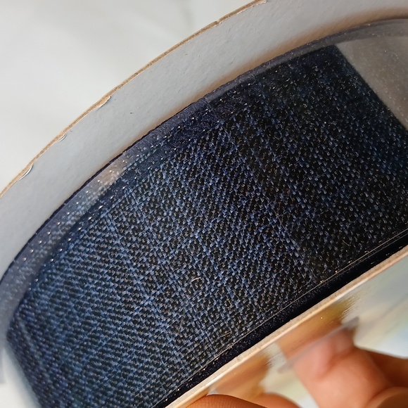 Blue Ribbon - Picture 4 of 5